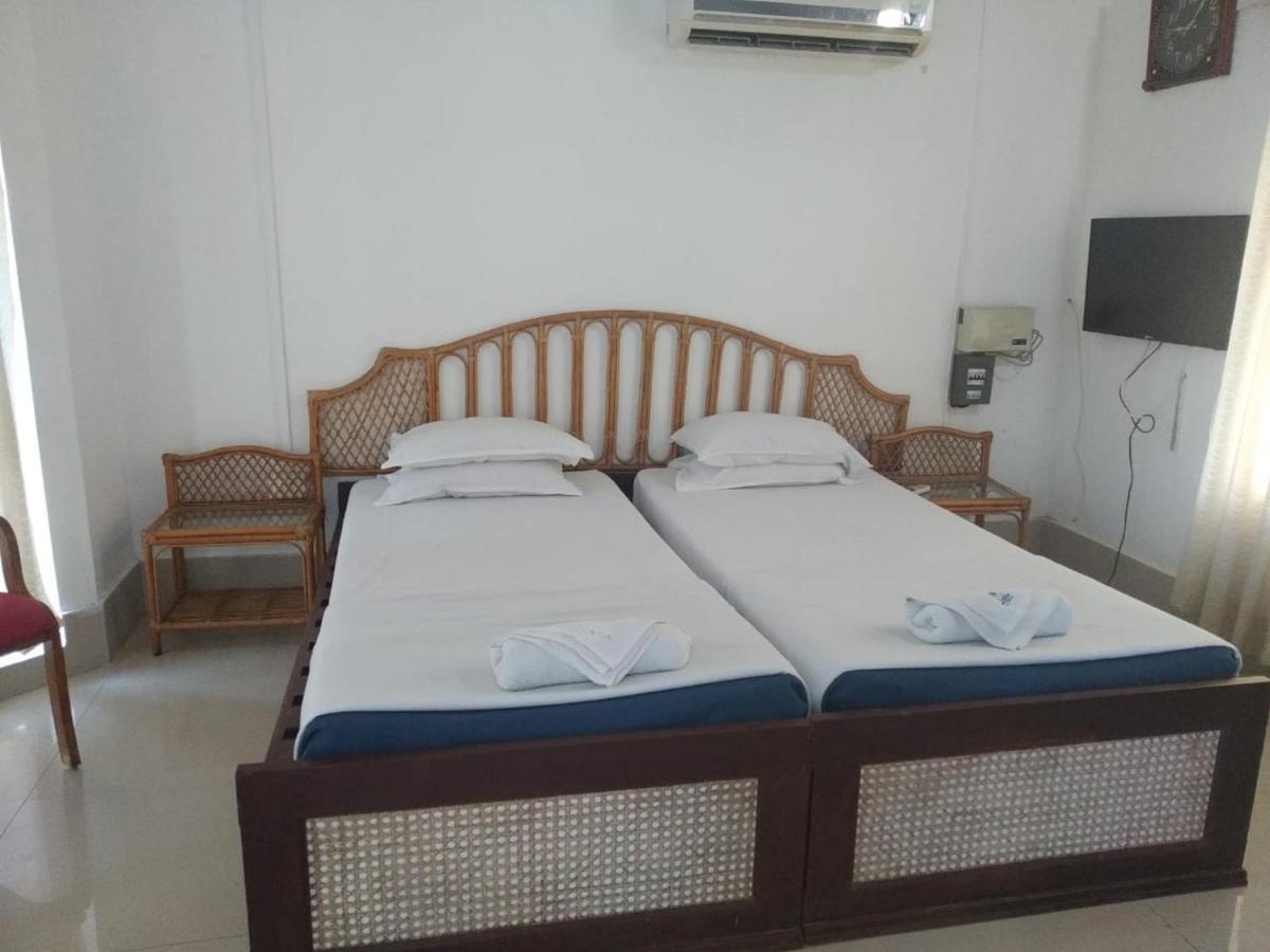 Kadmath Beach Resort Kadmath Island Luaran gambar